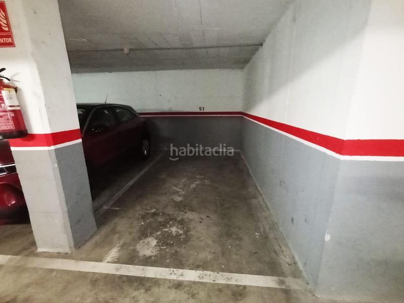 Foto 474552ea-88e8-43e6-848f-638e62bd88d4. Rent car parking in Sant Pere Nord Terrassa