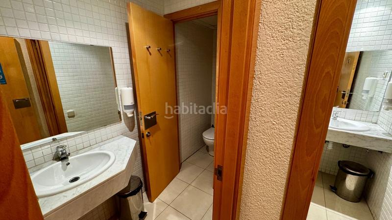 Foto 65122bae-bdbf-454e-89dd-57d83ba9abe9. Local comercial en vázquez de mella 3 en Ca n'Aurell Terrassa