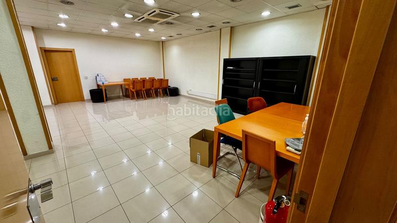 Foto 75afd984-efe6-4323-8404-e5077cdd690e. Local comercial en vázquez de mella 3 en Ca n'Aurell Terrassa