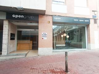 Locale commerciale in Iscle Soler