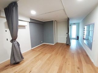 Miete Büro in Del ferrocarril 1. Fantàstica oficina de 200m2 amb terrassa de 100m2 al costat fgc