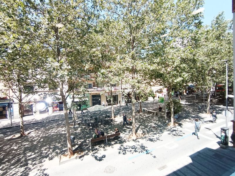 Foto 008b013e-14d0-4c8c-8d8c-b123102a1f00. Lloguer oficina amb calefacció a Barri del Centre Terrassa