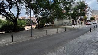 Autoparkplatz in Transversal 224