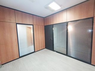 Lloguer Oficina a Vall 1. Fantàstica oficina al carrer del vall