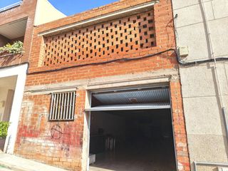 Wohngrundstück in MASNOU 28