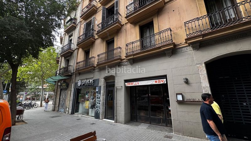 Foto d41757c8-8736-4b18-a9f6-fc5cae3cfd1c. Piso en compte borrell 83 en Sant Antoni Barcelona