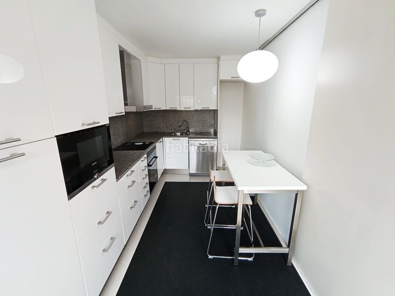 Foto 42c5ab3c-137a-4af9-b95c-ffdd513dc1d1. Rent duplex with heating in Barri del Centre Terrassa