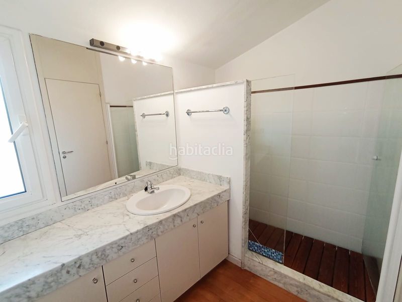 Foto 456e7b36-4d17-4df2-8259-467172f152d2. Rent duplex with heating in Barri del Centre Terrassa