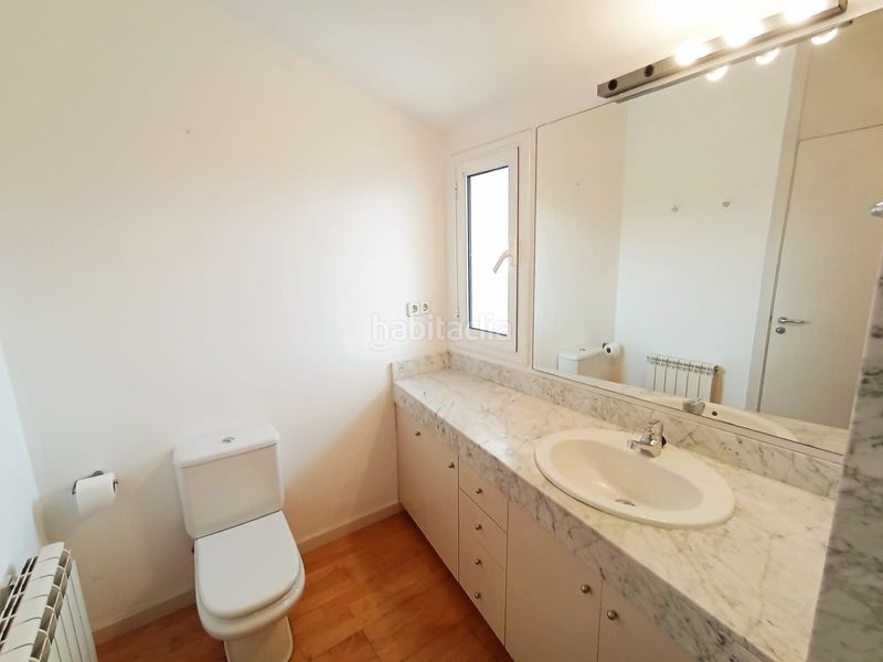 Foto bb98a385-9ef8-4b11-af37-ec2fe2ceb39e. Rent duplex with heating in Barri del Centre Terrassa