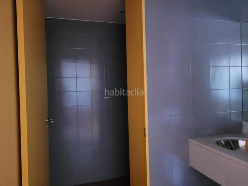 Foto 07fb7d7b-097b-4cfa-bb85-c69d9ce4677e. Rent business premise in Centre Sabadell