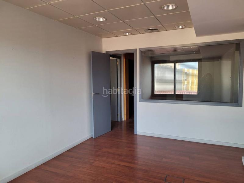 Foto c652c78f-61df-4010-9b2e-8d2cefe7ff60. Rent business premise in Centre Sabadell