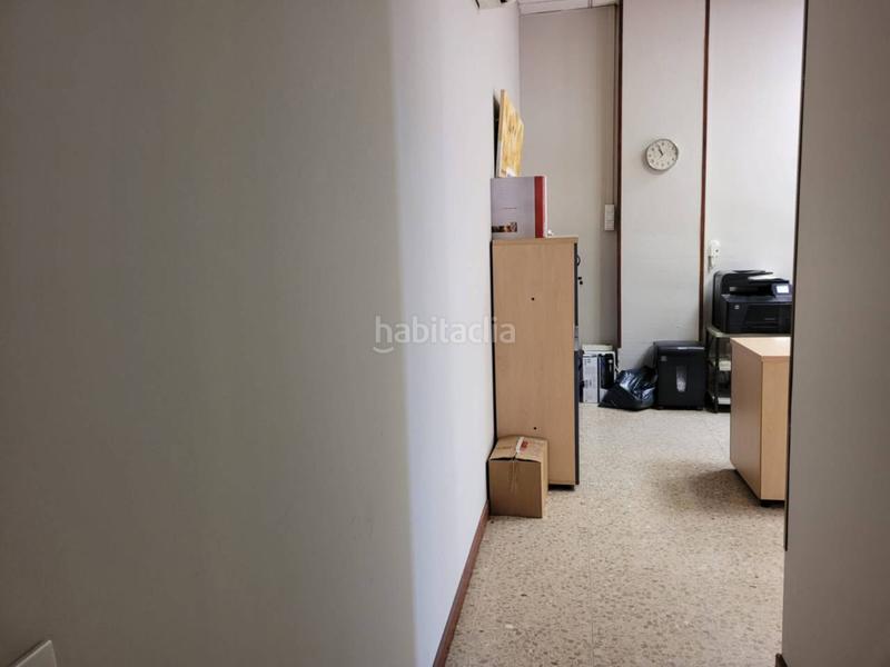Foto f9383cc2-9080-4cd7-a3e7-e9ebf96db8c5. Local comercial a Ca n'Oriac Sabadell