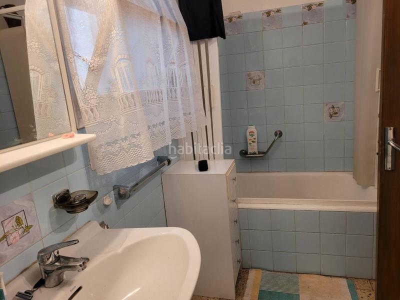 Foto 5cf8887d-5dcd-4fd7-a88b-53d6c8bbe954. Casa amb aparcament a Creu de Barberà Sabadell