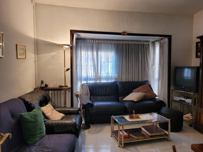 Foto dfd19761-3cbe-4899-a8c1-8eebd0aba517. Casa amb aparcament a Creu de Barberà Sabadell