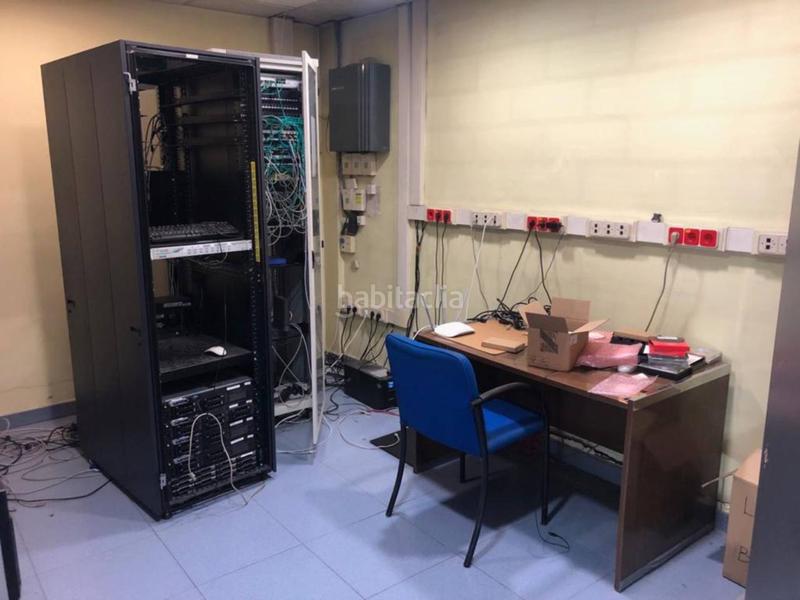 Foto 86d8ab1f-4a1f-4144-992c-f2000f11eadf. Affitto locale commerciale in Gràcia Sabadell