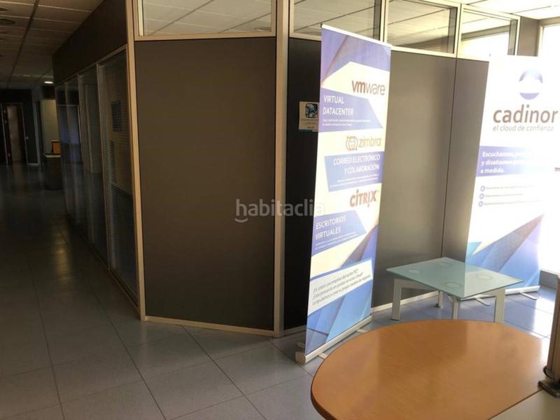 Foto 9bca5177-c05f-4842-8c92-e2aca539cfa6. Alquiler local comercial  en venta Gràcia en Sabadell