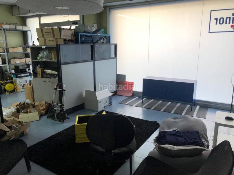 Foto f31c437b-e0f8-405b-b99e-dd8664332ba6. Lloguer local comercial a Gràcia Sabadell