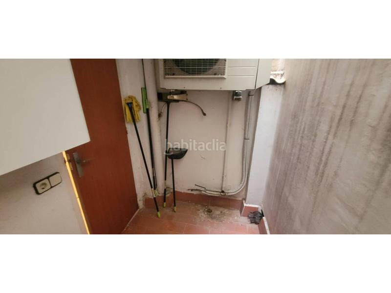 Foto b8c0056e-bc78-43b4-a556-5024be9ac501. Etagenwohnung mit heizung in Centre Sabadell