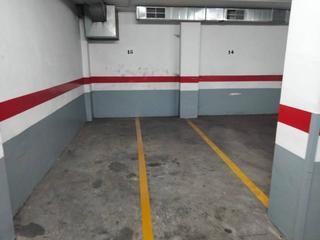 Miete Autoparkplatz  Calle calderon. Parking en alquiler en centre