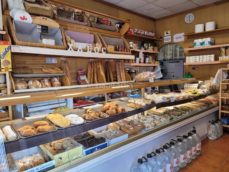Foto 4f0ac602-a6d8-43e2-abff-7e92fb94b921. Local comercial a Covadonga Sabadell