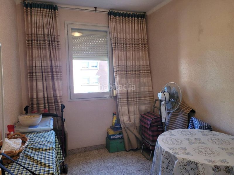 Foto 2b42256f-5af0-43cf-92c9-9eefc5f3c2e7. Pis a La Roureda Sabadell