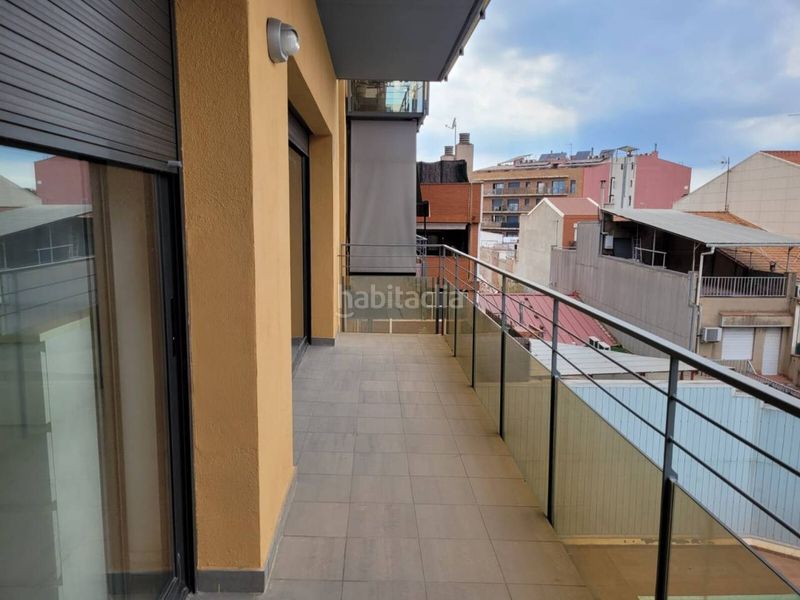 Foto 53cbaa68-d767-47d3-b666-e9e3730545ac. Pis amb calefacció aparcament piscina a Gràcia Sabadell