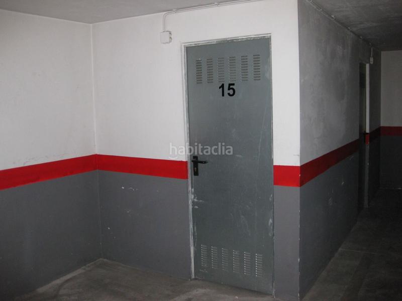 Foto c7f5b3a7-801d-4a34-84de-ce9e87e02de0. Parking voiture dans Picanya