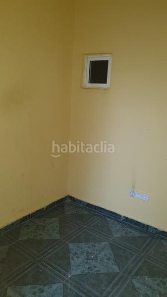 Foto f395af2b-f813-493f-b937-1cd0ba59f3db. Local comercial a carrer del picaio 20 a Barrio Benicalap Valencia