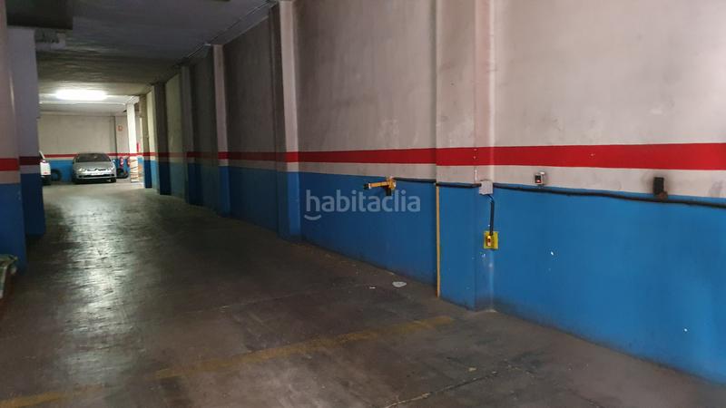 Foto d655413c-40c1-44c7-a4ee-6830d63ad922. Parking coche en Barrio de Patraix Valencia