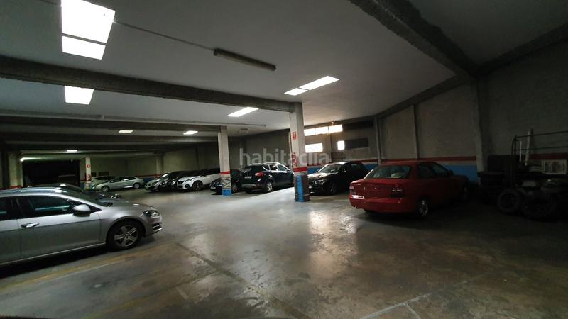 Foto 14c4b0c8-0bab-4125-9df5-5f6ce5f3386f. Parking voiture dans Barrio de Patraix Valencia