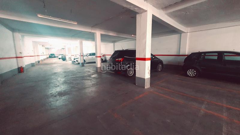 Foto 7c3cde88-ff43-448b-a370-76f64b84e707. Parking coche en Barrio de Patraix Valencia