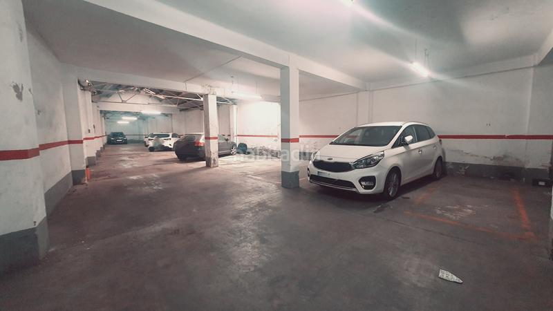 Foto 4169f561-9c46-4b0f-91f9-f308bb880f3e. Car parking in Barrio de Patraix Valencia