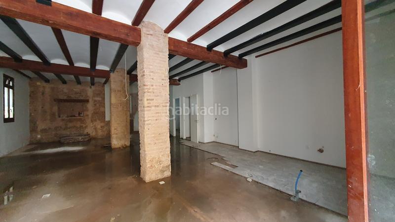 Foto 5216d22e-de8d-460c-8ad6-884596f5ab29. Local comercial a El Carme Valencia