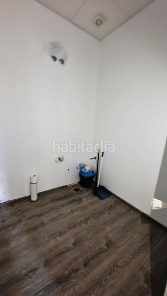 Foto ec47e3a1-e582-46a5-b609-25150049b329. Local comercial a El Carme Valencia