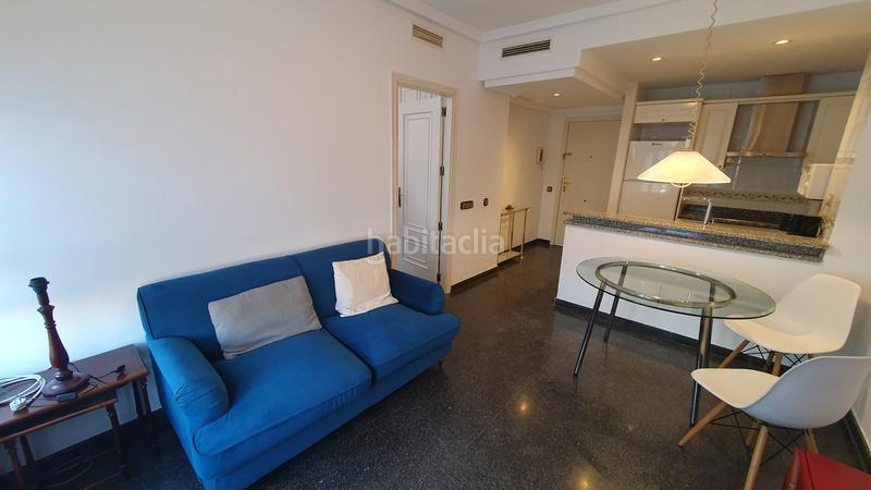 Foto 5ea0f332-8217-4794-be82-c436591de2ae. Alquiler piso en Mestalla Valencia