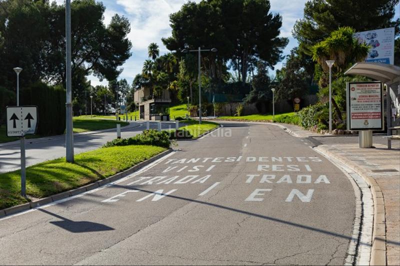 Foto bcef1d53-e87d-473b-be22-422f40552154. Ground floor in urbanización bosque u14 19 in El Bosque Chiva