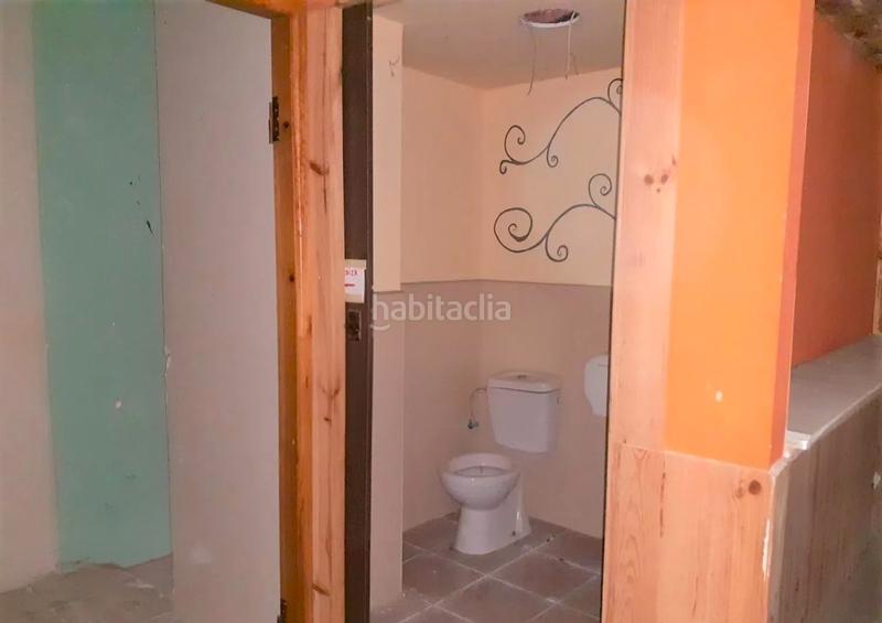 Foto 594cc025-e7c2-46cb-85c6-94ecee59594c. Locale commerciale in avinguda de la marina 16 in Tavernes de la Valldigna