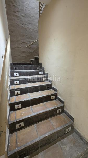 Foto 2fc5961e-97bb-40d3-9f36-b18cad81e275. Local comercial a Arrancapins Valencia