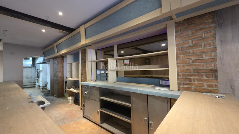 Foto a5b0f471-4b91-4003-befb-d34d8d63164f. Local comercial a Arrancapins Valencia