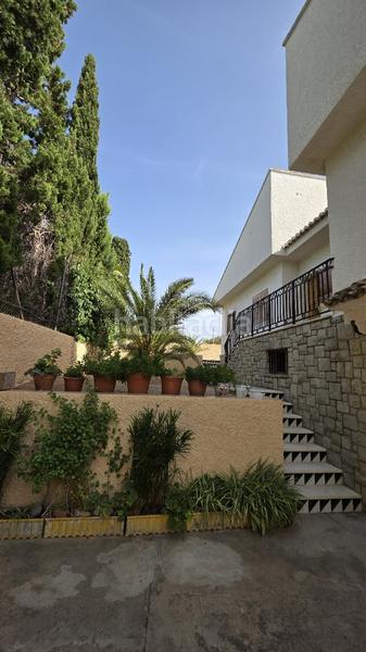 Foto bc39b039-eb86-465c-ad1e-d75225a91ca3. Chalet con camino parcheggio piscina in La Conarda-Montesano Bétera