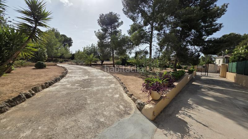 Foto 16afae1e-e245-4585-a4de-10bb50788c5f. Xalet amb xemeneia aparcament piscina a La Conarda-Montesano Bétera