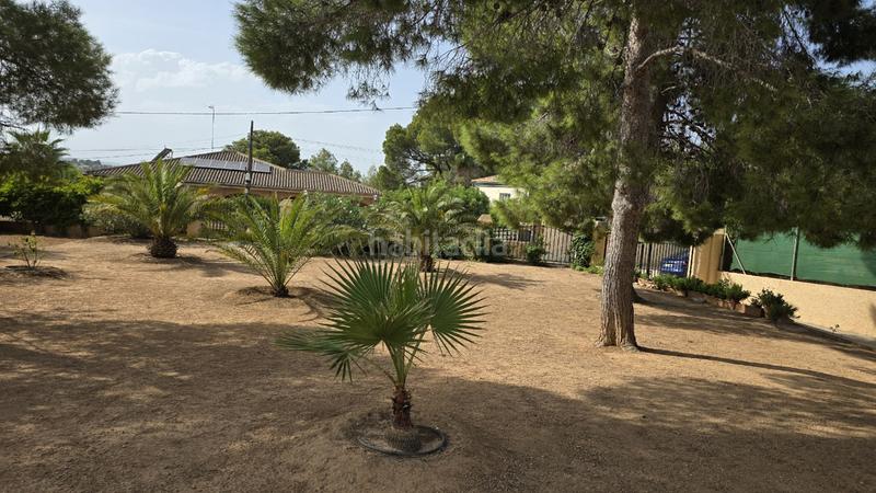 Foto 75f278b5-0c6e-43bf-9cee-44d5f75389ec. Xalet amb xemeneia aparcament piscina a La Conarda-Montesano Bétera