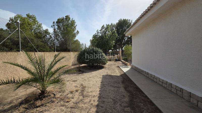 Foto 795c0532-2086-473f-8feb-d24f38715dd0. Xalet amb xemeneia aparcament piscina a La Conarda-Montesano Bétera