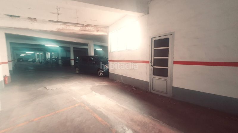 Foto c19e1230-da52-4de4-93ed-e076c3b24b53. Aparcament cotxe a Barrio de Patraix Valencia