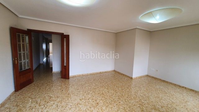 Foto 180ae33e-0a77-4401-8021-2ec6b40184c0. Lloguer pis a Moncada