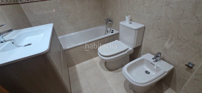 Foto 3871443f-ad03-4f2e-95f7-af3dd03d32eb. Rent flat with parking pool in La Constitución-Canaleta Mislata