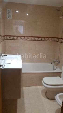 Foto 7d165b9a-4051-4c21-af35-e4a1180cd76c. Rent flat with parking pool in La Constitución-Canaleta Mislata