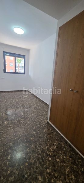 Foto c9cc77f2-9e2a-44dc-8365-8be0fbb8506b. Rent flat with parking pool in La Constitución-Canaleta Mislata