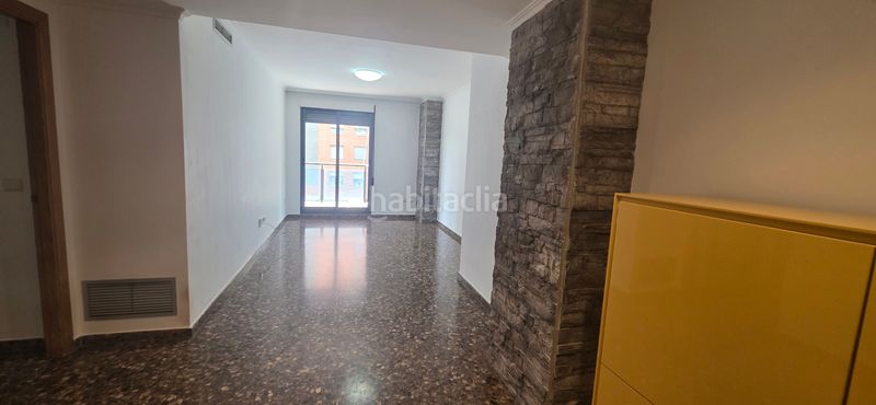 Foto cdcf29e7-4f91-422e-a471-b6ed6ce7eb3b. Rent flat with parking pool in La Constitución-Canaleta Mislata