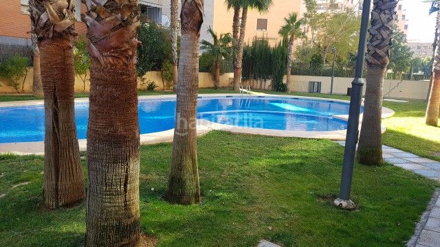 Foto fdf440e3-8209-479c-ab05-16d5b974fbad. Rent flat with parking pool in La Constitución-Canaleta Mislata